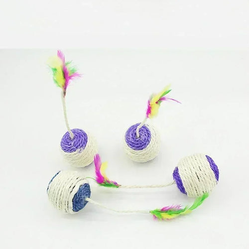 Interactive Sisal Cat Ball Toy – Feather Scratching Toy for Cats